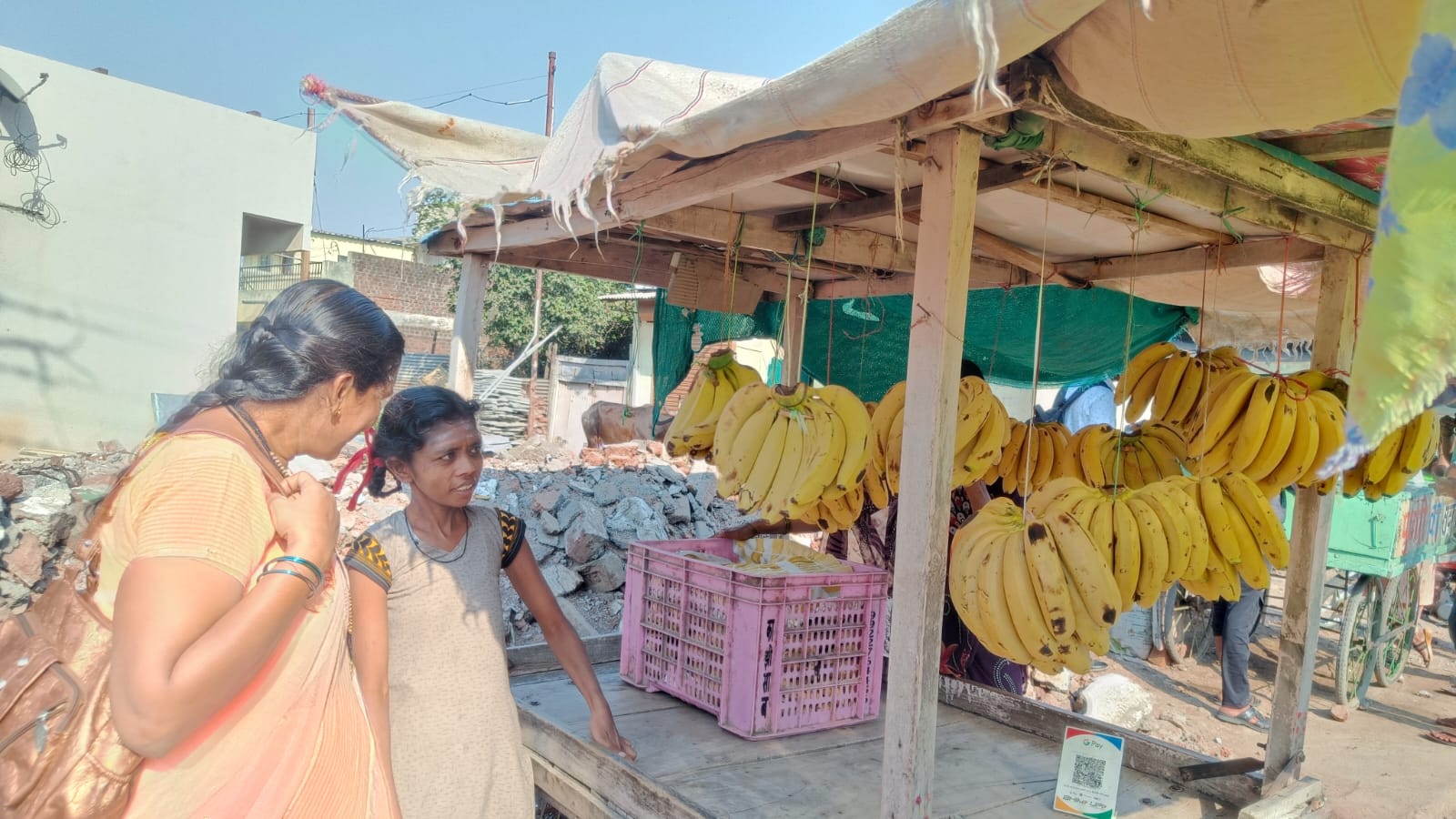 THE ENTREPRENEURIAL BANANA SELLER